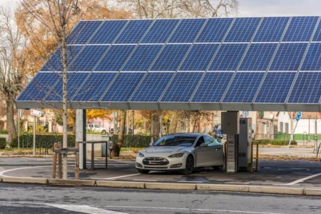 Quel carport choisir pour prot&eacute;ger votre voiture ?